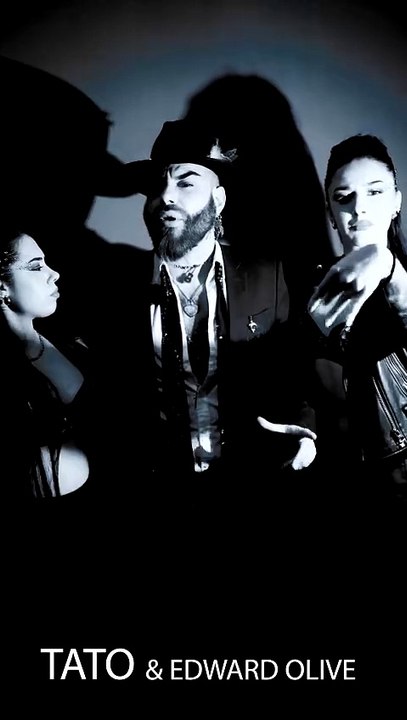 El Tato bailaor y cantaor de Flamenco dancer and singer video backstage evento Sinergias Fidelitas