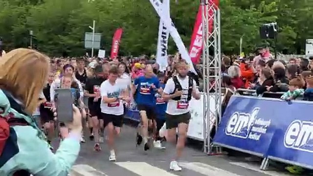 The Edinburgh Marathon Festival 10k run got underway in Holyrood Park this morning