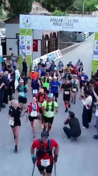İzmir'de Efeler Yolu Ultra Trail yarışları başladı