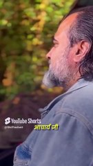 वादे किस हद तक निभाने चाहिए? || आचार्य प्रशांत