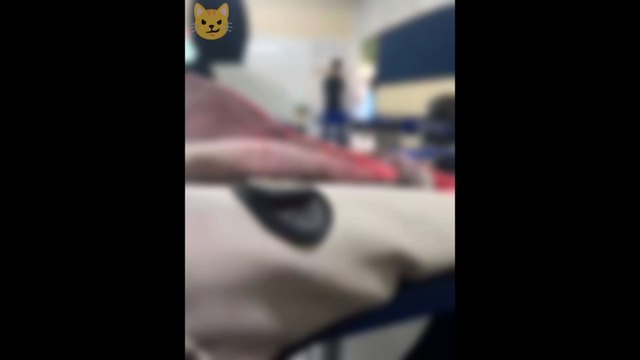 Após discussão aluno e professor trocam socos do lado de fora de escola do DF
