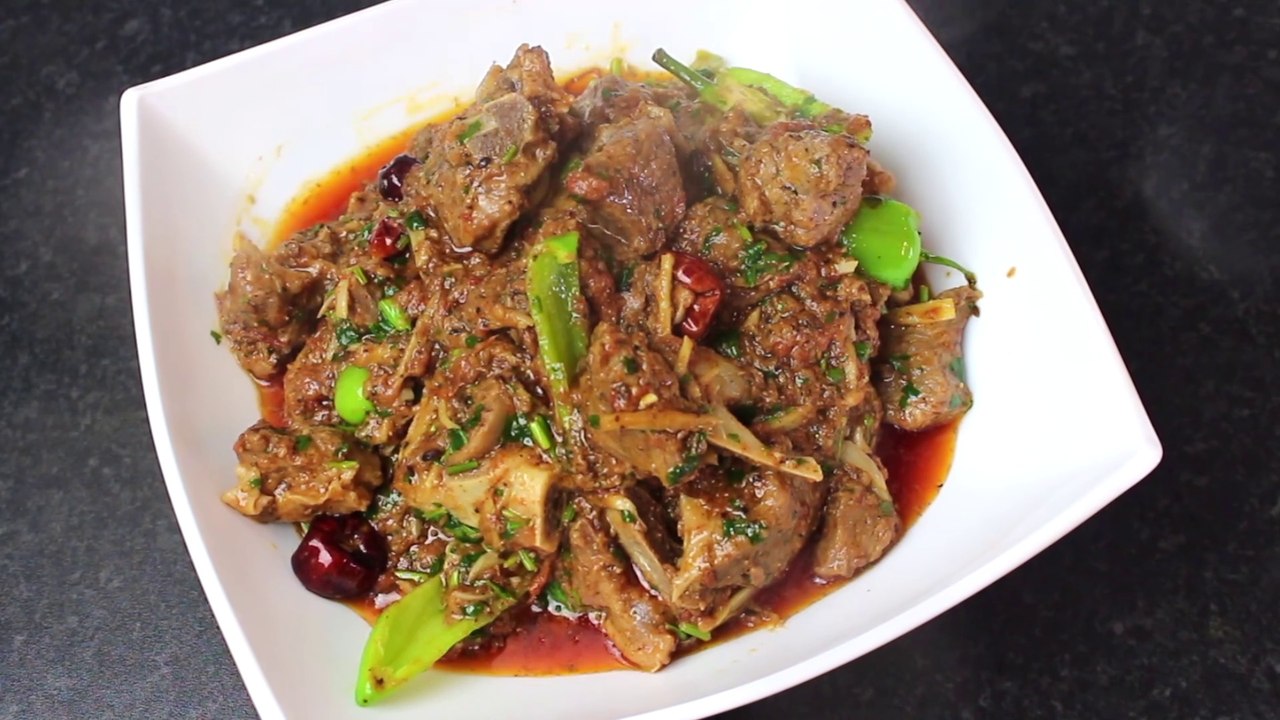 Khada Masala Mutton Karahi | Spicy Dhaba Style | Cook With Faiza