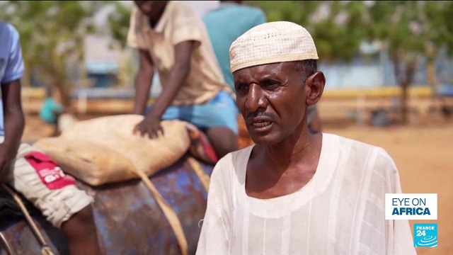 Sudanese civilians return to Omdurman