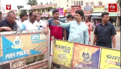 ରଥଯାତ୍ରା ପୂର୍ବରୁ ଆକ୍ସନ ମୁଡରେ ନଗର ଉନ୍ନୟନ ମନ୍ତ୍ରୀ; ଟ୍ଯାପରୁ ପାଣି ପାଇଲେ, ଡ୍ରେନ୍ ଦେଖି କହିଲେ 'ଠୋପେ ପାଣି ରହିବନି'