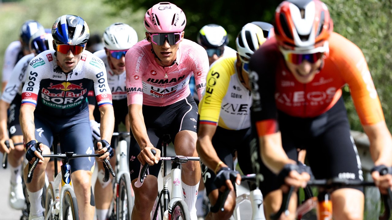 Caída de Egan Bernal, Juan Ayusso y otros favoritos en el Giro de Italia: vea las imágenes aquí