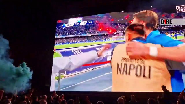 Napoli - CALCIO. LA GOIA ESPLODE IN PIAZZA DEL PLEBISCITO AL GOL DI MCTOMINAY. (23.05.25)