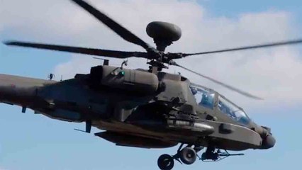 Britischer AH-64 Apache feuert erstmals Hellfire-Raketen in Finnland während NATO-Übung ab