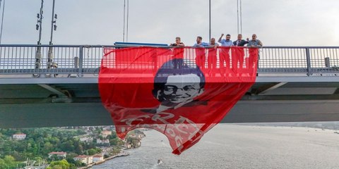15 Temmuz Şehitler Köprüsü'nde İmamoğlu eylemi