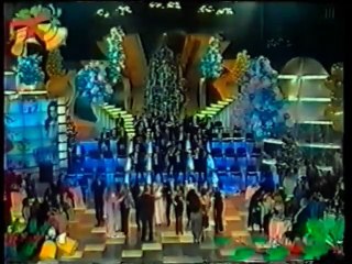 Viki Miljkovic- Pet minuta - Novogodisnji Grand Show - (TV Pink 2002)