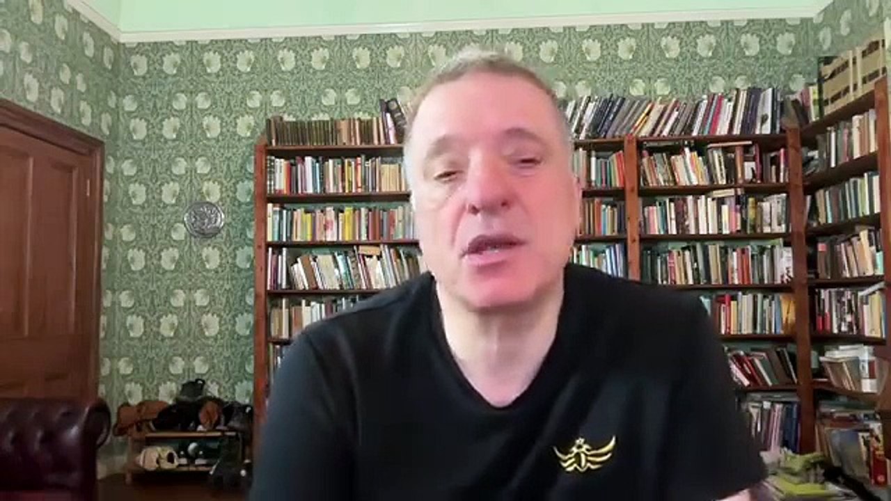 Russia Pushes for Victory | 🚀 Drone Warfare Edge | 🇺🇦 Ukraine Hesitates on Talks | 🇺🇸 US Losing Military Edge – Alexander Mercouris | Forbidden News