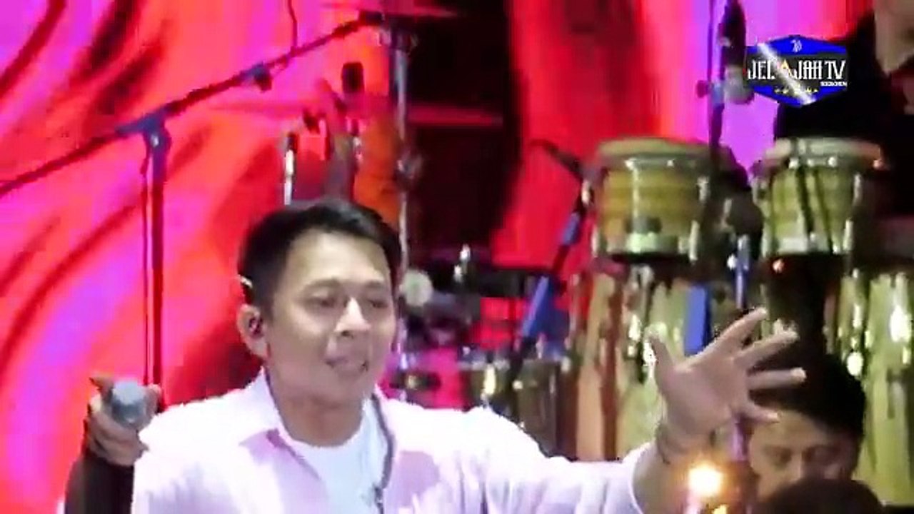 TOPENG ( ORCHESTRA VERSION ) __ ERWIN GUTAWA Feat ARIEL NOAH