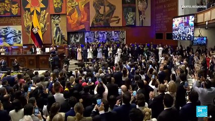Noboa se posesiona en Ecuador con escasa presencia de líderes internacionales