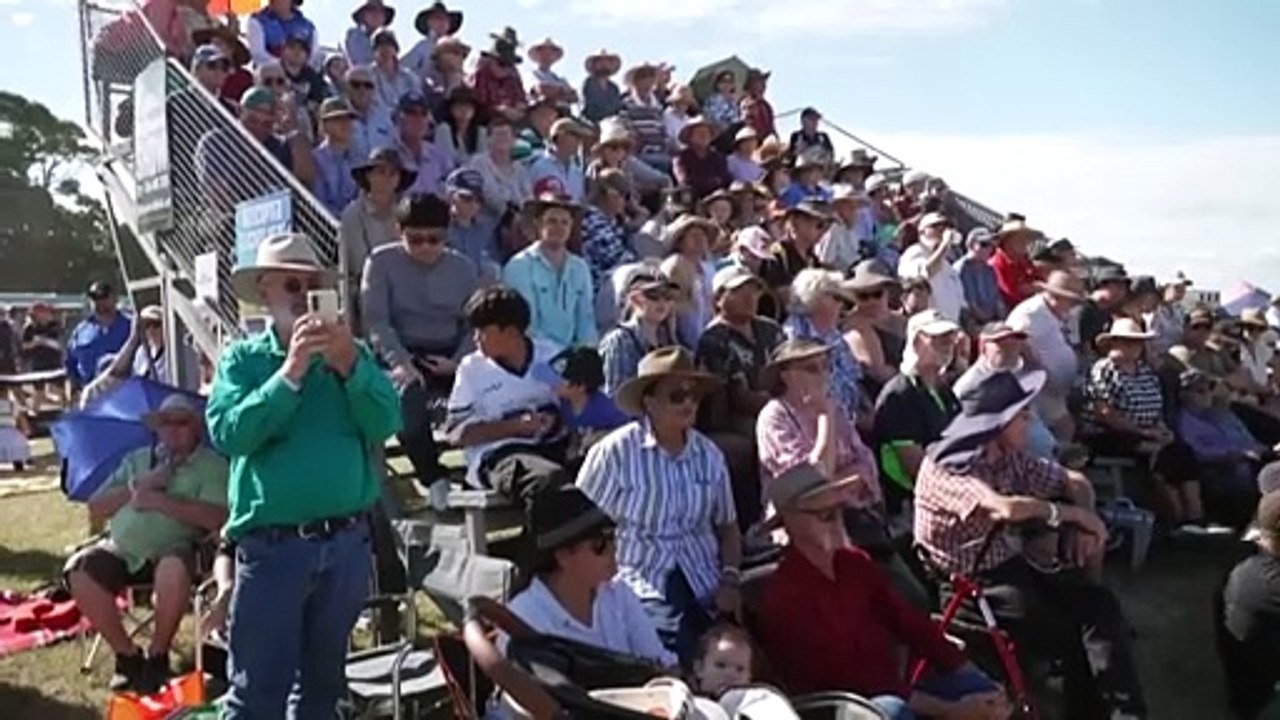 Vintage bombers, aerobatic stunt planes takeover central Qld skies