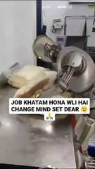 China nay kitchen kay liay zabardast Robot tayar kia hai