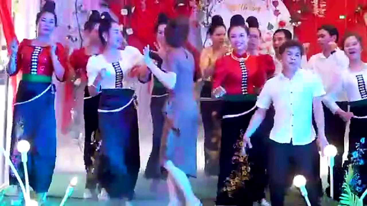 Nhảy đám cưới sóc ốc sên
