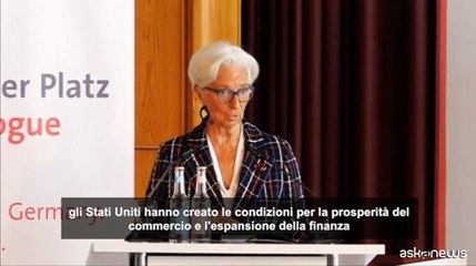 Lagarde: nell'incertezza globale il ruolo dell'euro si può rafforzare