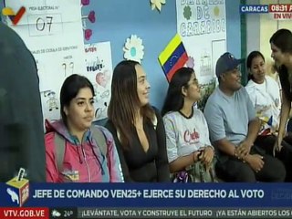 Jefe de Comando de Campaña Ven25+ Jorge Rodríguez ejerce su derecho al voto