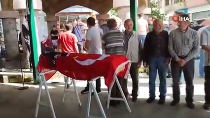 Beşiktaş formalı küçük Eymen’e hüzünlü veda