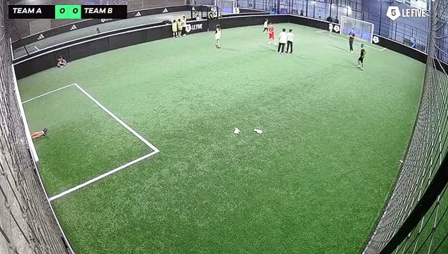 25/05 à 15:43 - Football Terrain 4 (LeFive Rouen)