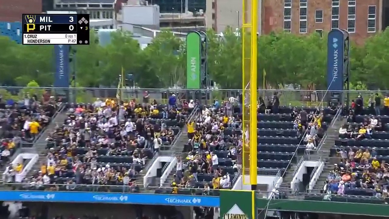 MLB: Oneil Cruz conecta el batazo más fuerte en la historia de las Grandes Ligas