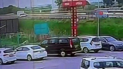 Bursa'da 2 kişinin hayatını kaybettiği kaza kamerada