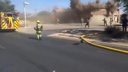 Roof collapses as Tucson firefighters battle building blaze