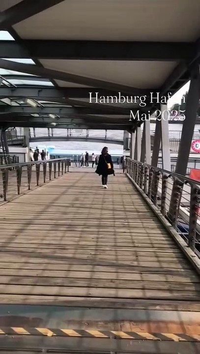 Hamburg Hafen Mai 2025