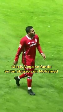 El festejo de Alexis Vega y Antonio Mohamed es lo más lindo que verás hoy