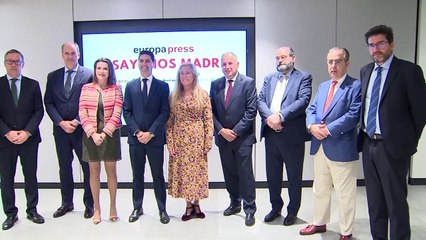 Madrid financiará la jubilación parcial con contrato de relevo de los docentes de la concertada