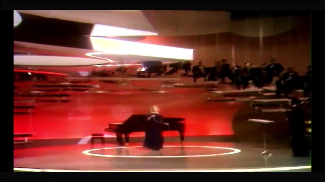 NICOLLE CROISILLE — PARLEZ-MOI DE LUI – (Jean-Pierre Lang / Jean-Pierre Lang / Hubert Giraud) ～ Taratata (28 février 1974) | LES JOLIES DEMOISELLES DE LA CHANSON FRANÇAISE DES ANNÉES 70 | VOLUME 1