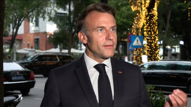 «Gifle» de Brigitte : Emmanuel Macron dénonce la désinformation