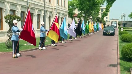 Cumhurbaşkanı Erdoğan Suriye ve Pakistan liderleri ile görüştü: İstanbul'daki iki zirvenin kodları ne?
