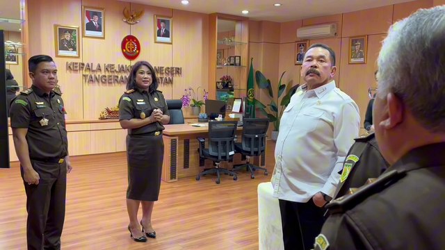 Jaksa Agung Sidak 3 Kejari di Tangerang, Soroti Kasus Korupsi Nilai Kecil