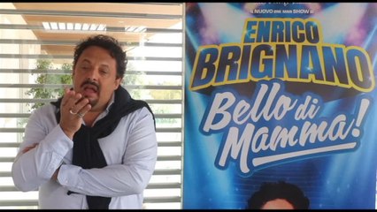 Torna Brignano: "Bello di mamma!", un conforto in un mondo di scelte