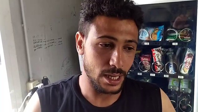 Prato, insegnante presa a bastonate dall?ex: ?Cos? l?ho salvata da quell?uomo, voleva soffocarla?