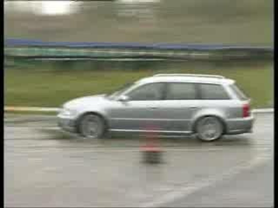 drift_audi rs4 (2)