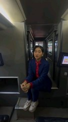 pramugari cantik bus Indonesia