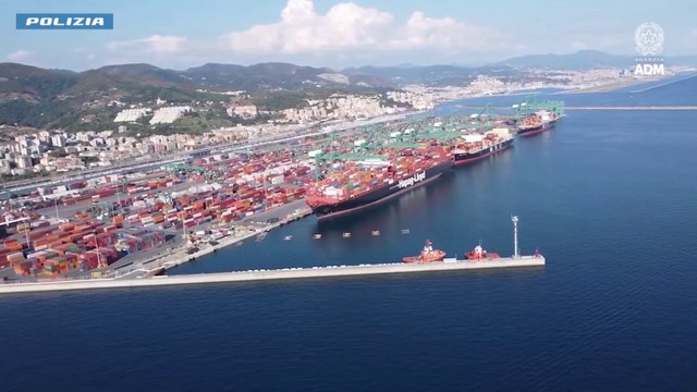 Maxi sequestro al porto di Genova, 140kg di eroina nascosta in mattoni