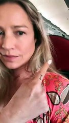 Luana Piovani se emociona ao cruzar com ídolo em voo 1