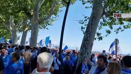 Napoli - CALCIO. BANDIERE, FUMOGENI E FIUME AZZURO SU LUNGOMARE NAPOLI (26.05.25)