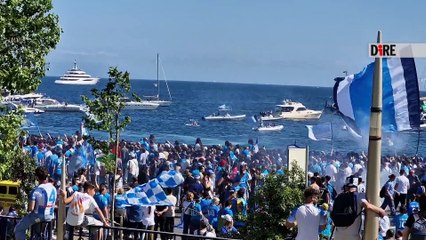 Napoli - MO. A FESTA SCUDETTO NAPOLI BANDIERA PALESTINA SVENTOLA TRA FOLLA  (26.05.25)