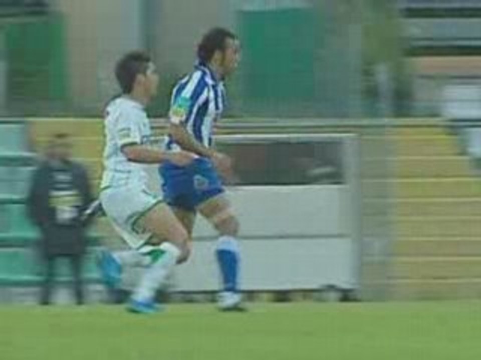 Tarik Sektioui's assist   Associacao Naval	0 - 2	FC Porto