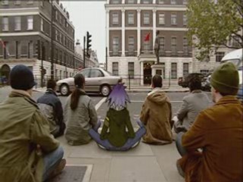 Gorillaz - Free Tibet