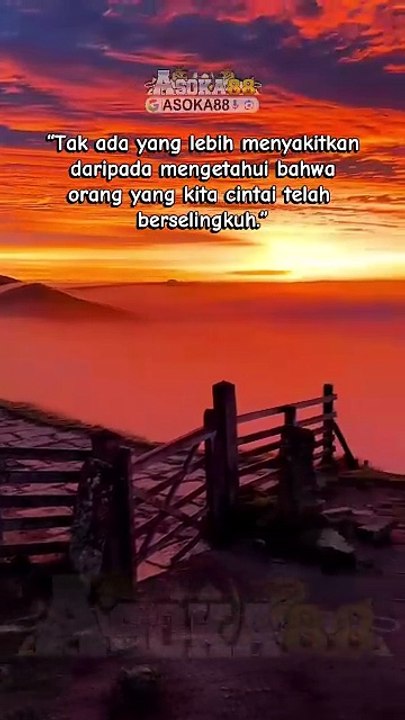 ✨“Tak ada yang lebih menyakitkan daripada mengetahui bahwa orang yang kita cintai telah berselingkuh.”☁✨