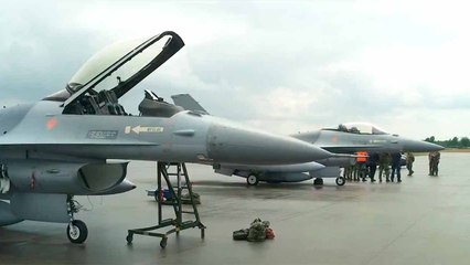वीडियो: नीदरलैंड के अंतिम F-16 लड़ाकू विमान यूक्रेन के लिए रवाना