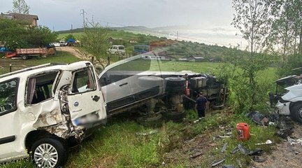 Karabük'te 4 araç birbirine girdi, 9 kişi yaralandı