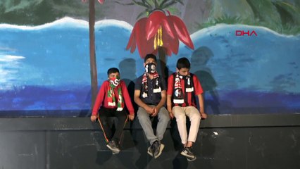 Tatil edilen maçın ardından Van'da sevinç gösterileri