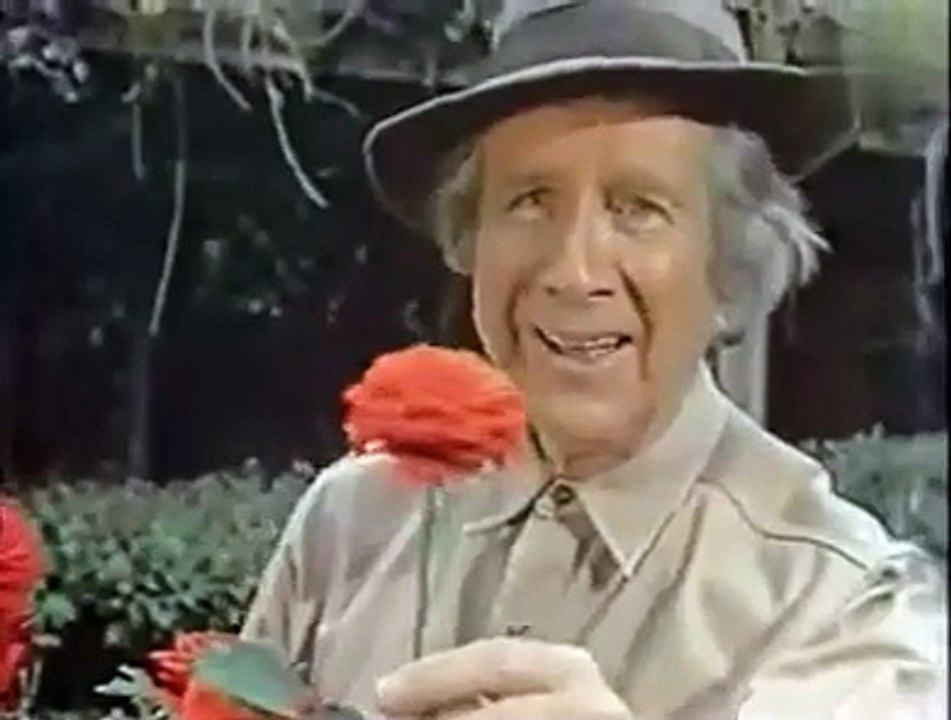 Barbara Stanwyck en La presencia del diablo - Película en Español