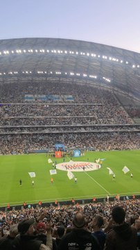 L’entrée des joueurs au vélodrome #football #Om