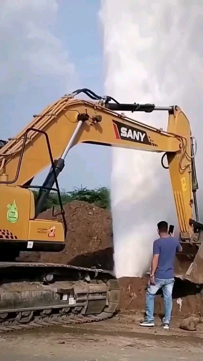 JCB